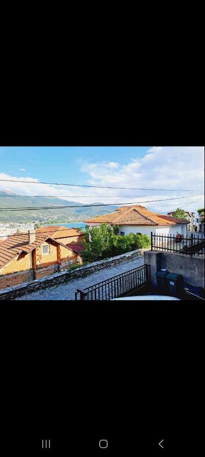 Sun & Moon Apartment أوهغيد المظهر الخارجي الصورة